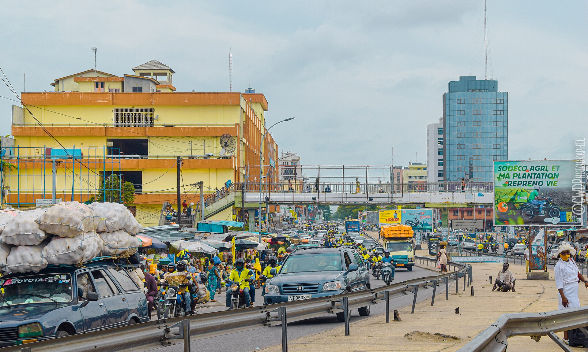 Équipe SANTÉ MOB en campagne de dépistage à Cotonou